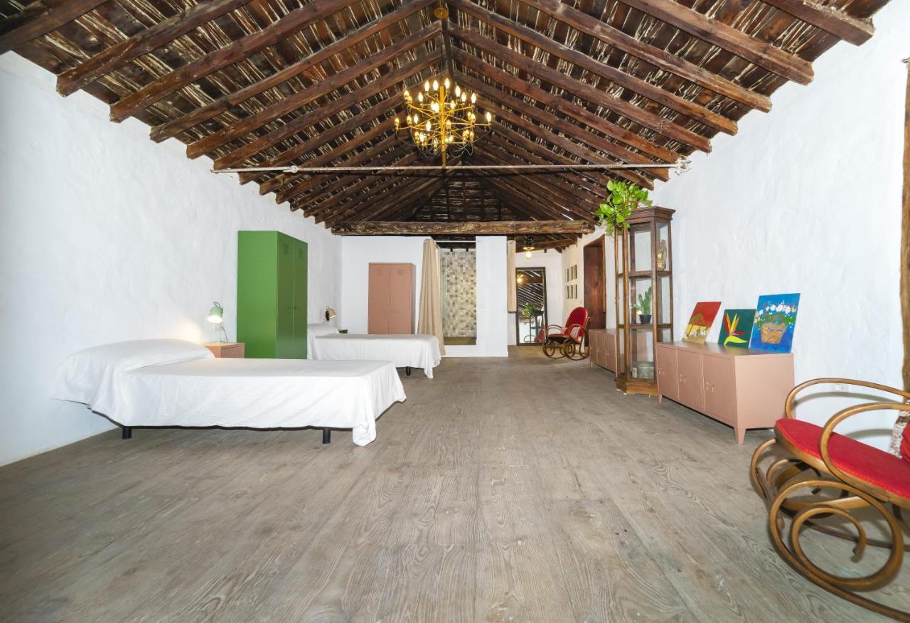 Cactus Coliving & Coworking Bed and Breakfast Arona  Eksteriør billede